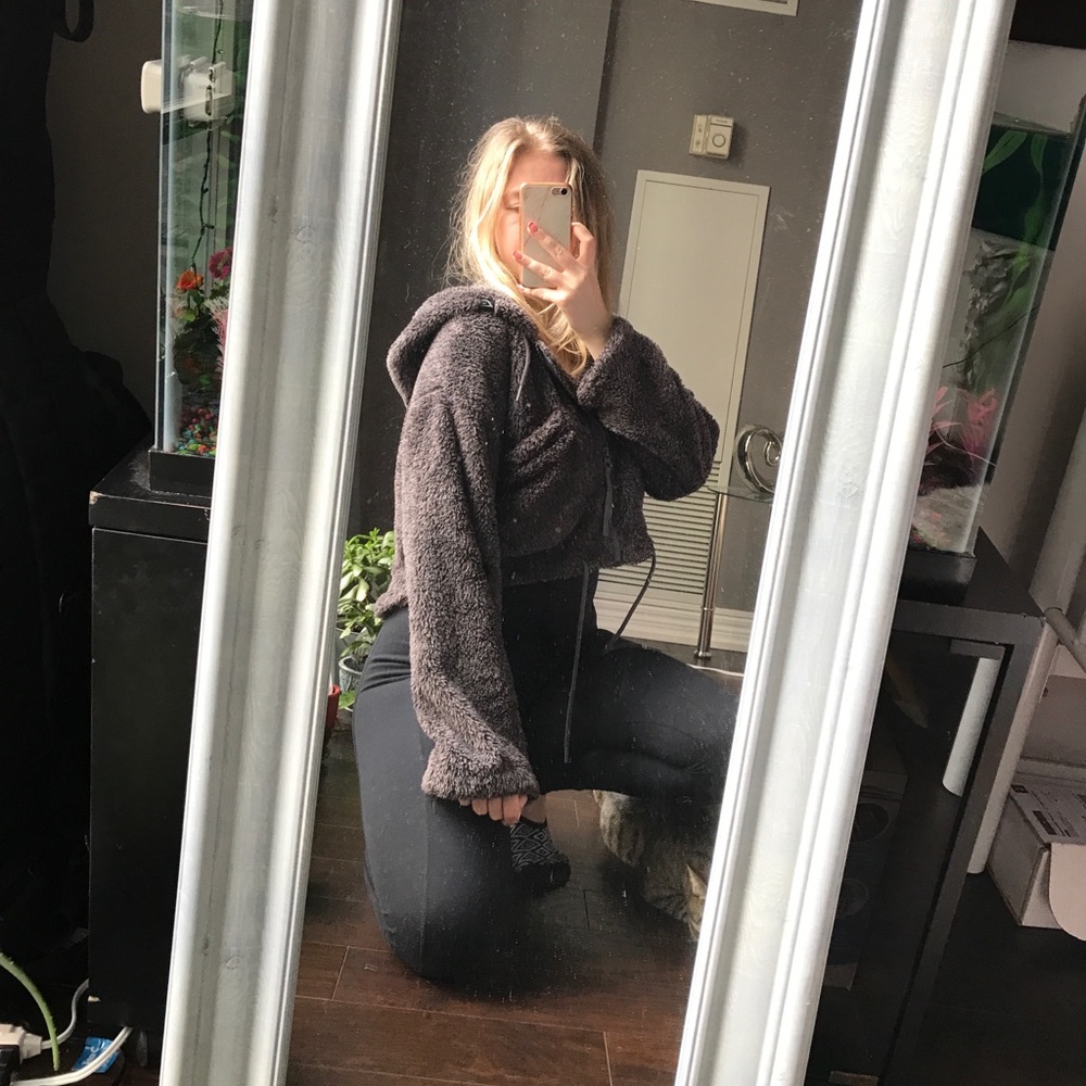 *SOLD* Gymshark Fleece Zip-up Hoodie - Picture 7 of 12